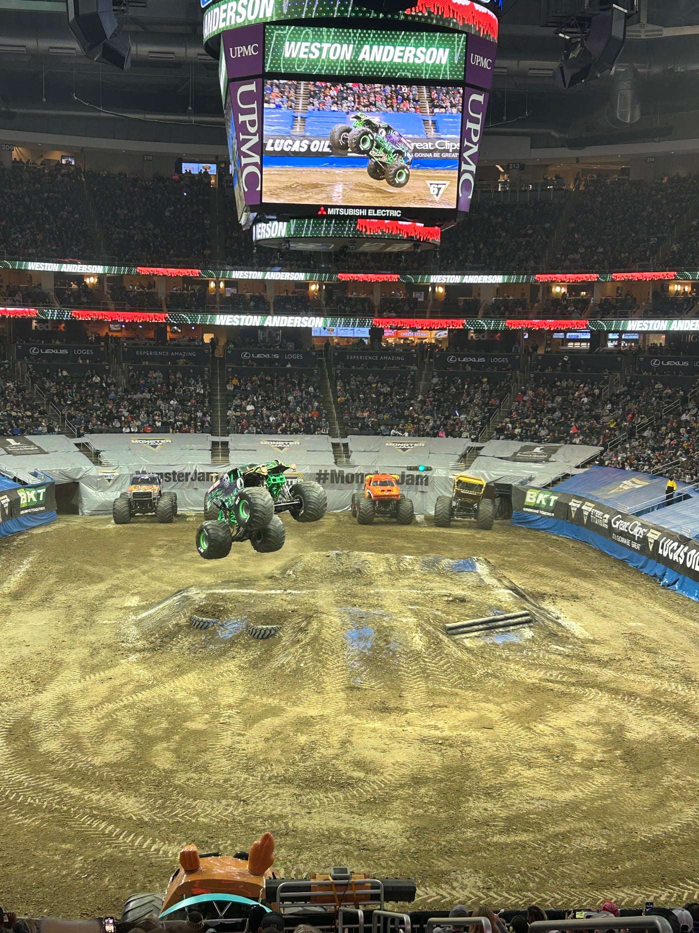 5 Business Lessons from Monster Jam – Leo and Lynn Jewelry